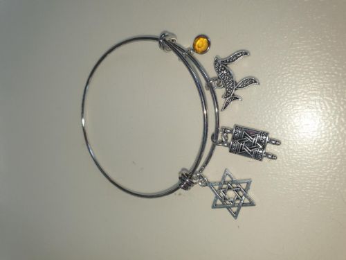Bracelet: Star of David, Torah, Chai + color charm