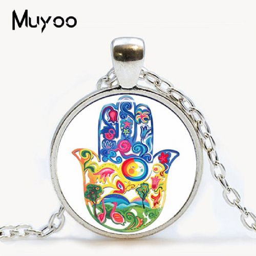 NECKLACE: Hamsa coloured on white round background